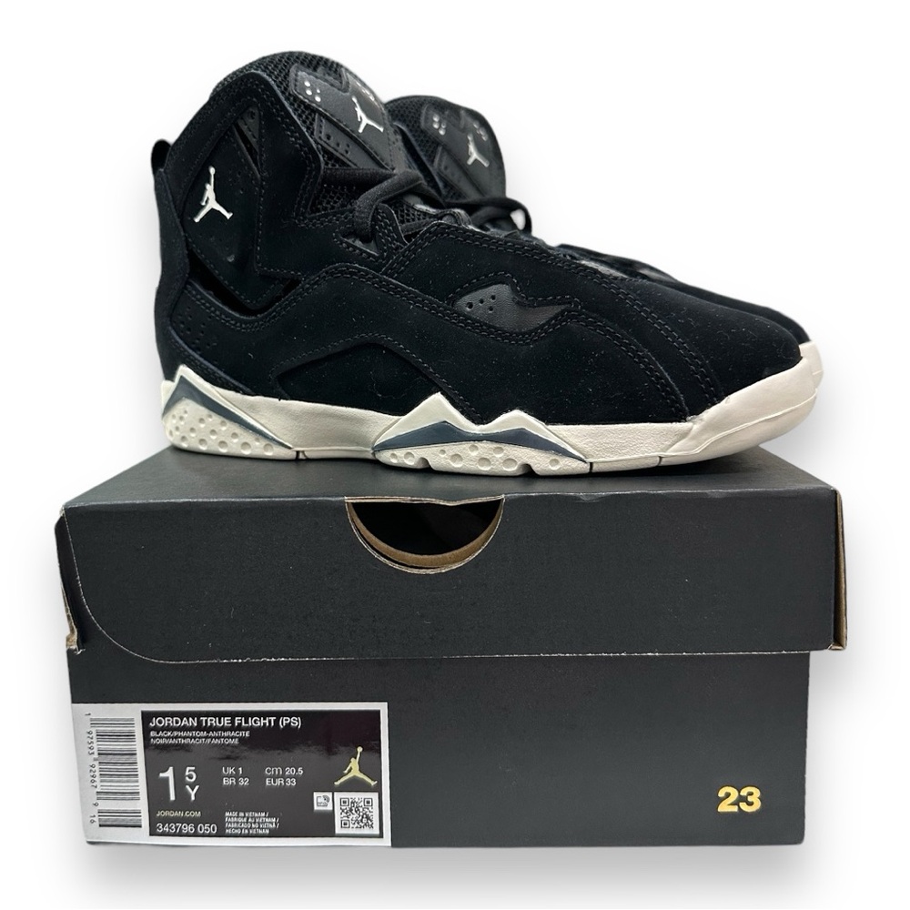 Jordan Little Kid's True Flight Black/Phantom-Anthracite size 1.5Y 20.5 cm - Picture 1 of 10